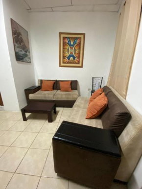 Departamento en el barrio Umiña, a una cuadra de playa Murciélago MANTA